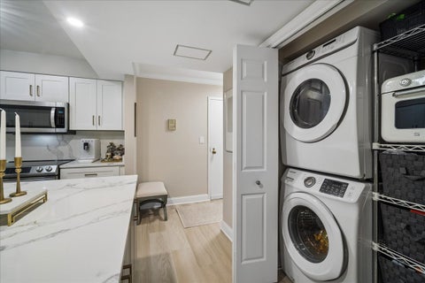 Tiny photo for 500 Lake View Avenue #2B, Highwood, IL 60040 (MLS # 12761146)