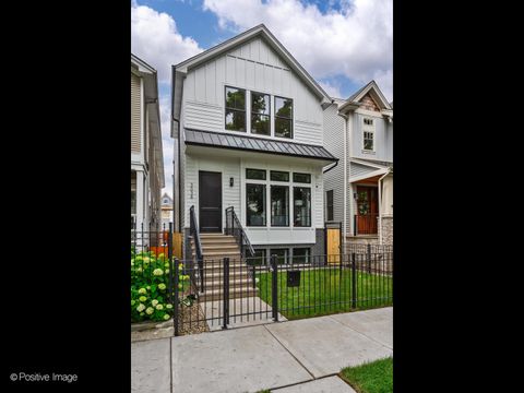 2120 W Barry Avenue Chicago IL 60618