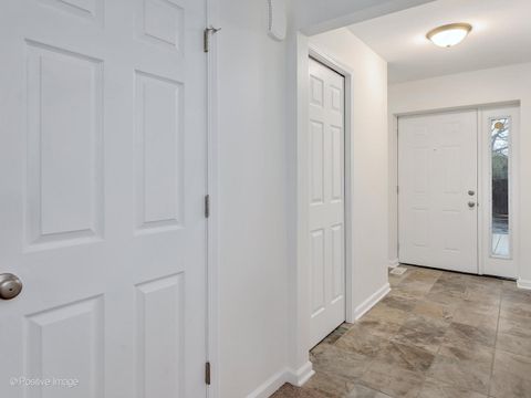 Tiny photo for 4735 Yender Avenue #6, Lisle, IL 60532 (MLS # 12606291)