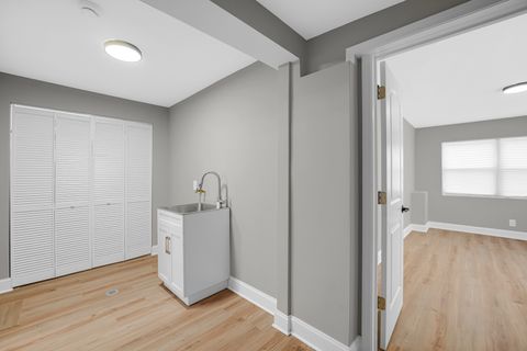 Tiny photo for 14517 Saint Louis Avenue, Midlothian, IL 60445 (MLS # 12531528)