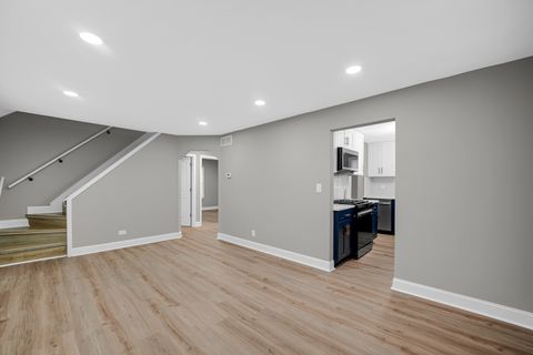 Tiny photo for 14517 Saint Louis Avenue, Midlothian, IL 60445 (MLS # 12531528)