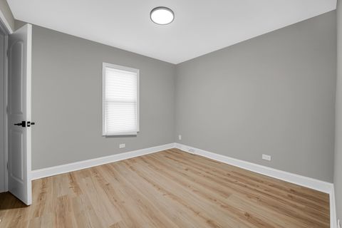 Tiny photo for 14517 Saint Louis Avenue, Midlothian, IL 60445 (MLS # 12531528)