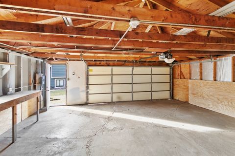 Tiny photo for 118 Springleaf Drive, Bolingbrook, IL 60440 (MLS # 12546862)