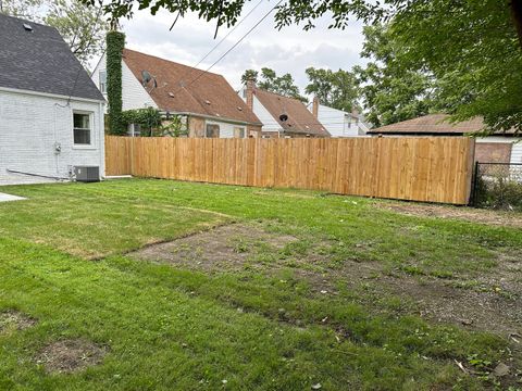 Tiny photo for 1562 KENILWORTH Drive, Calumet City, IL 60409 (MLS # 12498901)