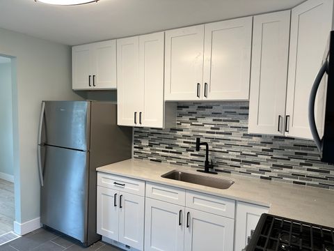 Tiny photo for 1562 KENILWORTH Drive, Calumet City, IL 60409 (MLS # 12498901)