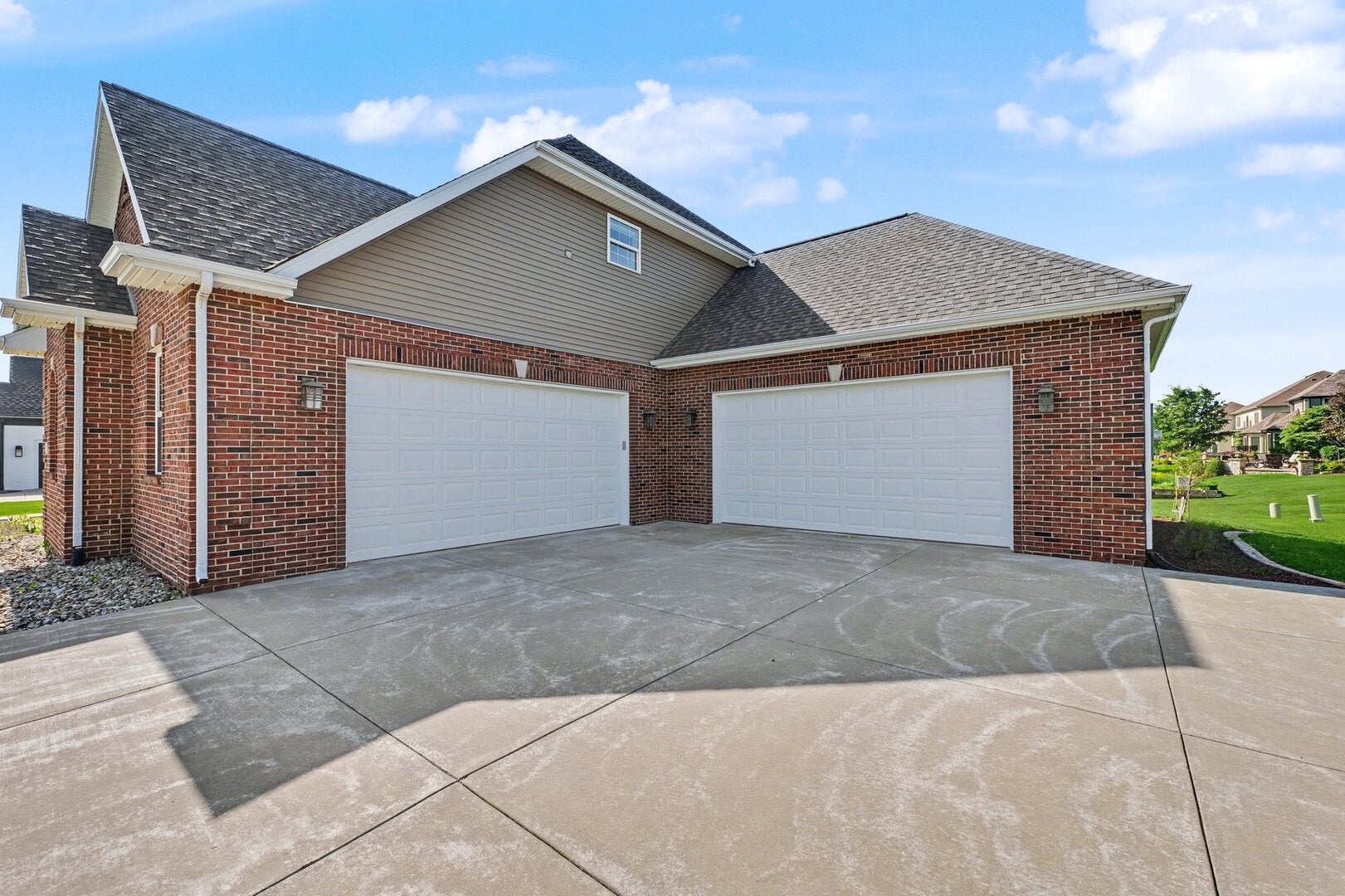 609 Carrera Drive