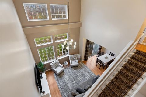 Tiny photo for 56 W Briarwood Drive, Streamwood, IL 60107 (MLS # 12525235)