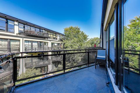 Tiny photo for 1070 W 15th Street #306, Chicago, IL 60608 (MLS # 12510794)