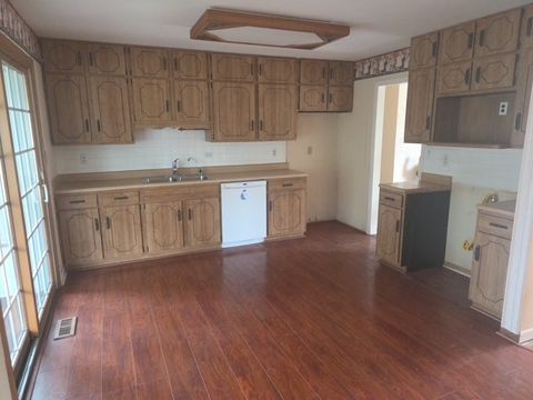 Tiny photo for 54 Abbeywood Drive, Romeoville, IL 60446 (MLS # 12708316)