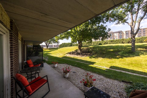 Tiny photo for 5540 Walnut Avenue #7A, Downers Grove, IL 60515 (MLS # 12752768)