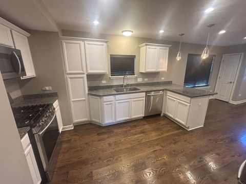 Tiny photo for 109 Oakleaf Road, Lake In The Hills, IL 60156 (MLS # 12493006)