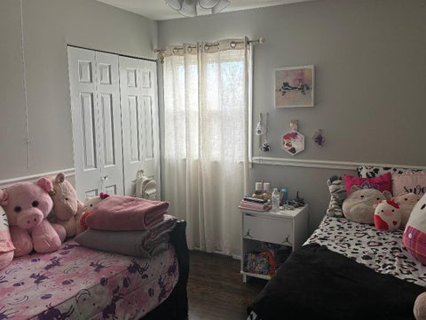 Tiny photo for 22 University Drive, Buffalo Grove, IL 60089 (MLS # 12708238)
