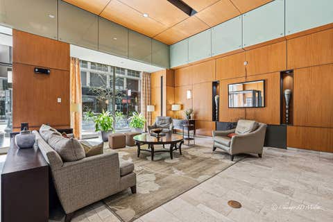 Tiny photo for 208 W WASHINGTON Street #1007, Chicago, IL 60606 (MLS # 12621584)