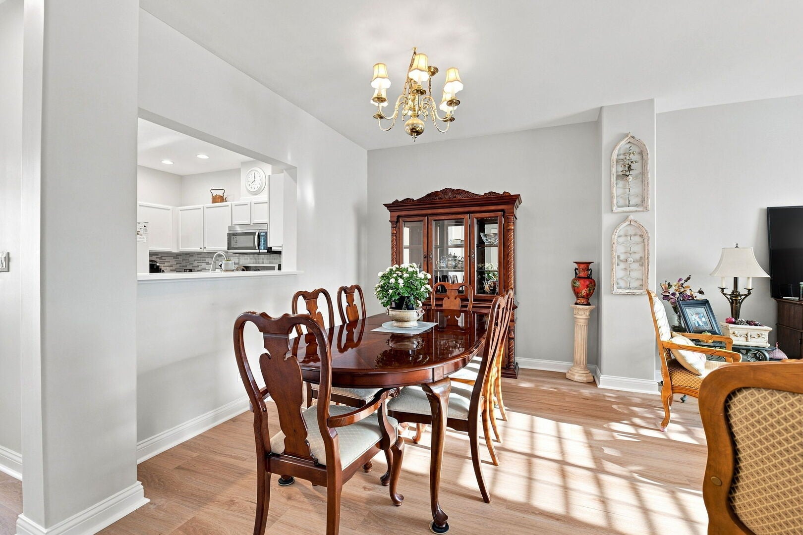 3457 Ravinia Circle