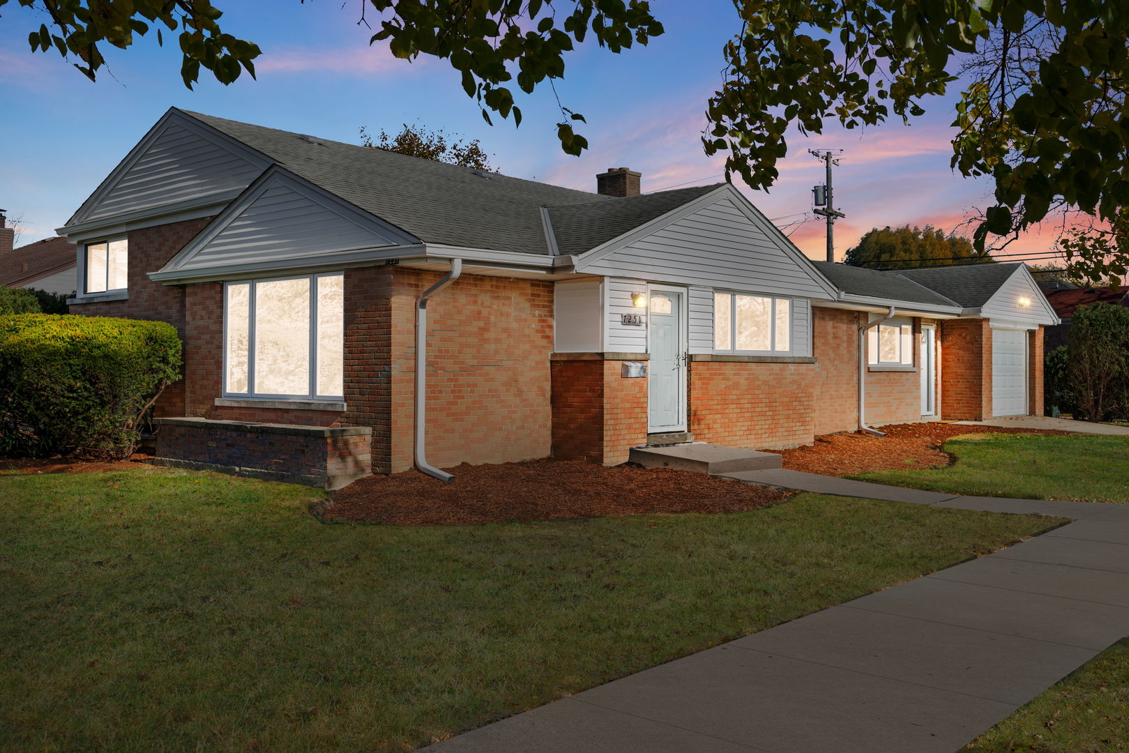 7251 N East Prairie Road