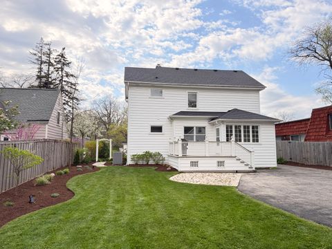 Tiny photo for 629 Newton Avenue, Glen Ellyn, IL 60137 (MLS # 12624364)