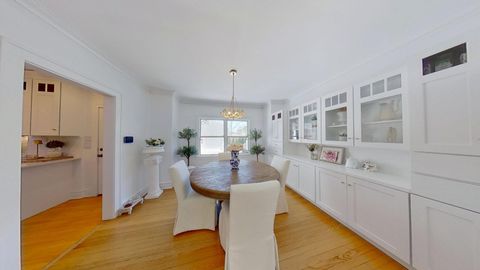 Tiny photo for 629 Newton Avenue, Glen Ellyn, IL 60137 (MLS # 12624364)