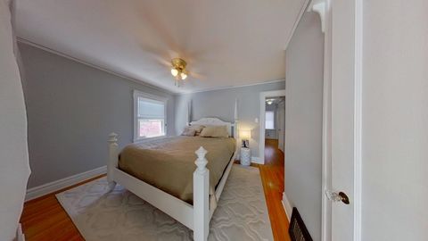 Tiny photo for 629 Newton Avenue, Glen Ellyn, IL 60137 (MLS # 12624364)