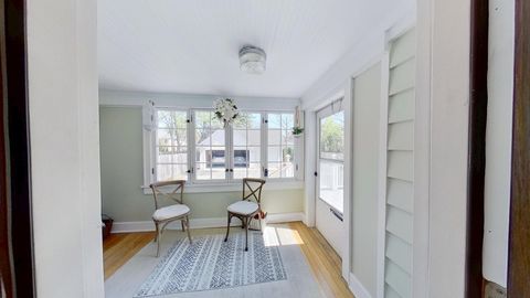 Tiny photo for 629 Newton Avenue, Glen Ellyn, IL 60137 (MLS # 12624364)
