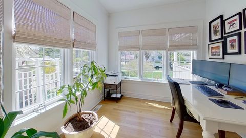 Tiny photo for 629 Newton Avenue, Glen Ellyn, IL 60137 (MLS # 12624364)