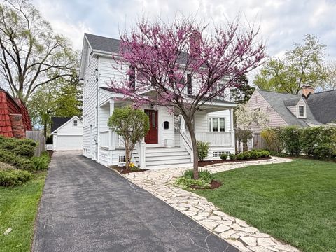 Tiny photo for 629 Newton Avenue, Glen Ellyn, IL 60137 (MLS # 12624364)