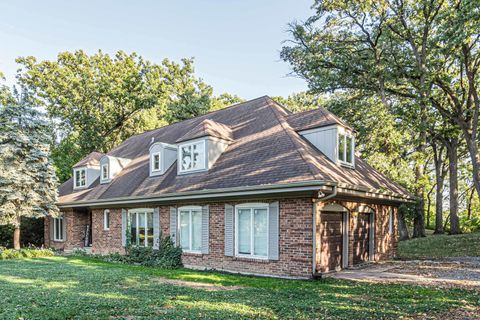 Photo of 17 Baybrook Lane, Oak Brook, IL 60523 (MLS # 12470116)