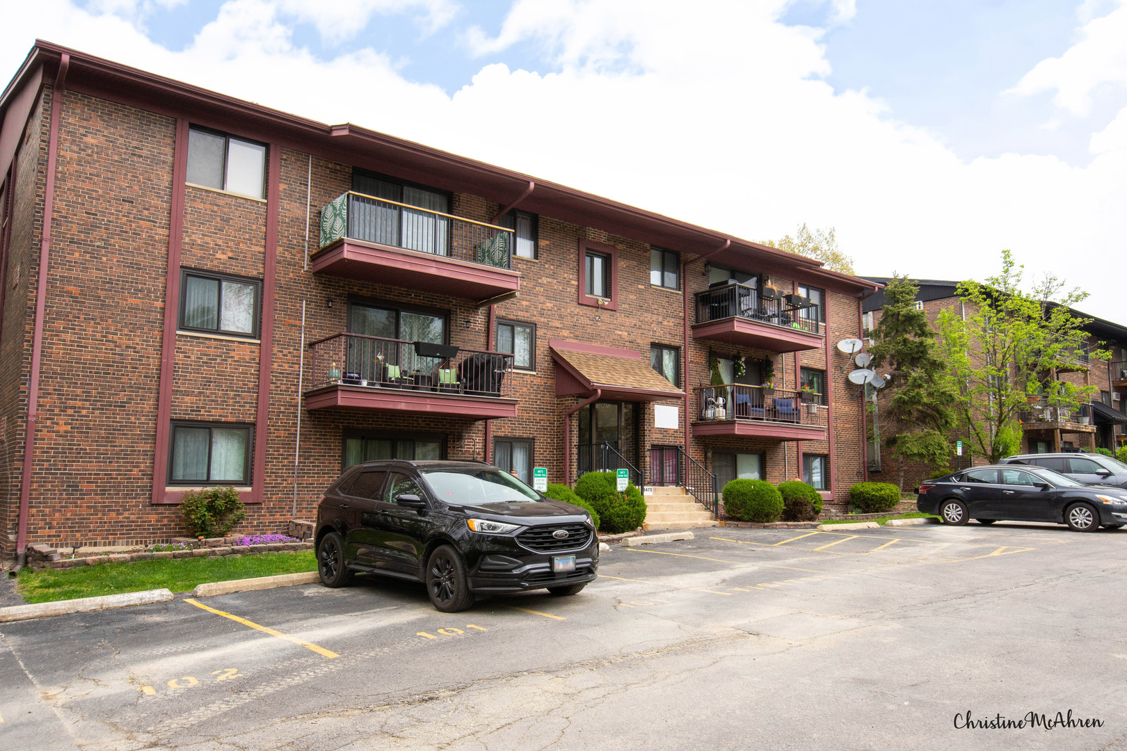 8473 Archer Avenue 204