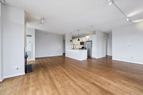 Tiny photo for 1546 N ORLEANS Street #708, Chicago, IL 60610 (MLS # 12500461)