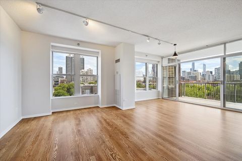 Tiny photo for 1546 N ORLEANS Street #708, Chicago, IL 60610 (MLS # 12500461)
