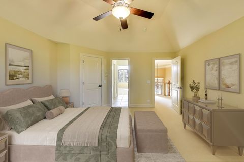 Tiny photo for 675 Oak Lane, South Elgin, IL 60177 (MLS # 12515486)