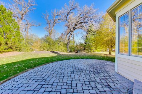 Tiny photo for 675 Oak Lane, South Elgin, IL 60177 (MLS # 12515486)