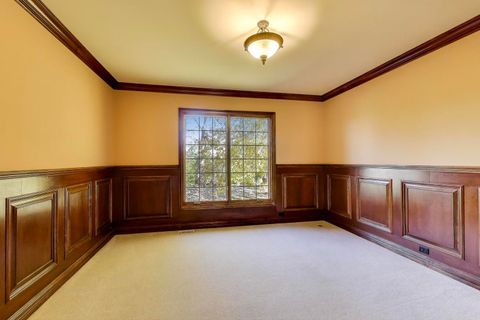 Tiny photo for 675 Oak Lane, South Elgin, IL 60177 (MLS # 12515486)