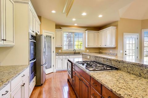 Tiny photo for 675 Oak Lane, South Elgin, IL 60177 (MLS # 12515486)