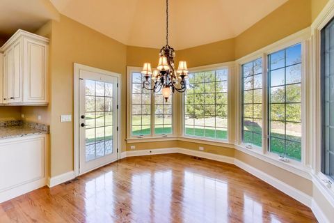 Tiny photo for 675 Oak Lane, South Elgin, IL 60177 (MLS # 12515486)