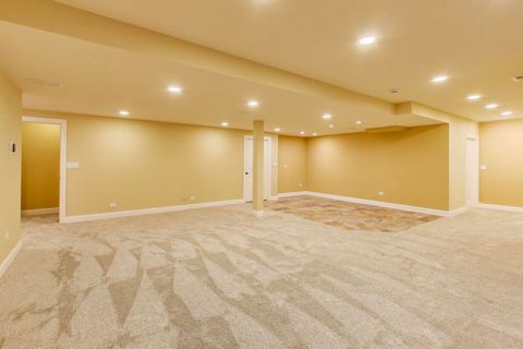 Tiny photo for 675 Oak Lane, South Elgin, IL 60177 (MLS # 12515486)