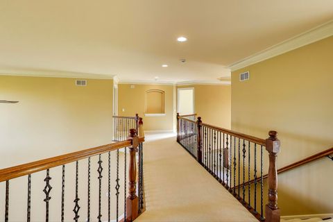 Tiny photo for 675 Oak Lane, South Elgin, IL 60177 (MLS # 12515486)