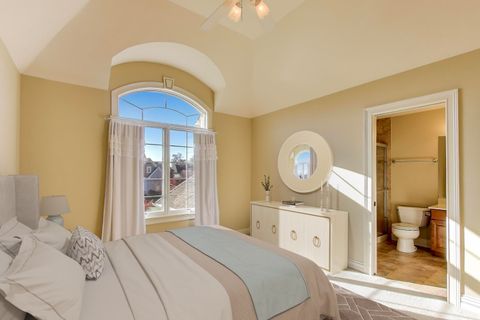 Tiny photo for 675 Oak Lane, South Elgin, IL 60177 (MLS # 12515486)