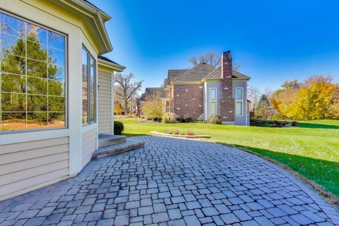 Tiny photo for 675 Oak Lane, South Elgin, IL 60177 (MLS # 12515486)