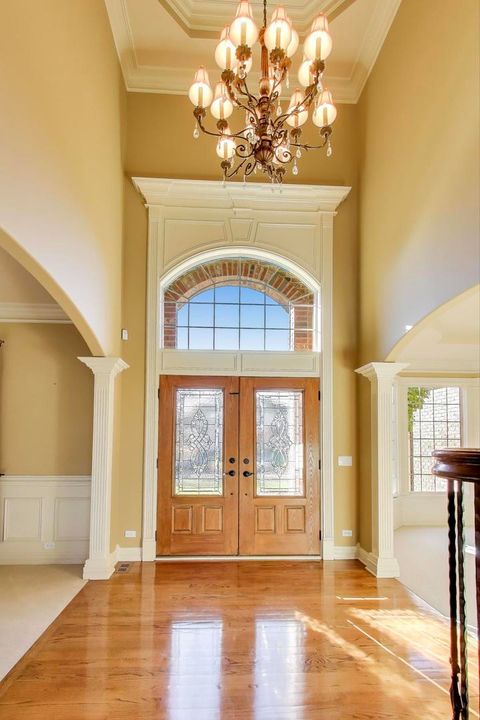 Tiny photo for 675 Oak Lane, South Elgin, IL 60177 (MLS # 12515486)