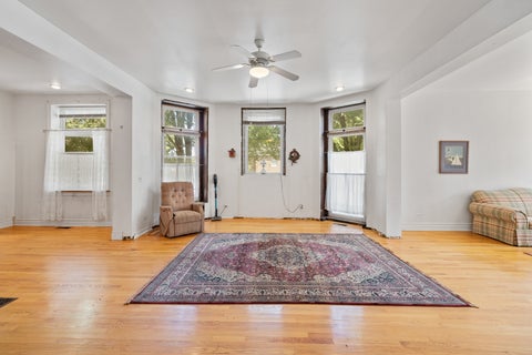 Tiny photo for 2050 W Monroe Street, Chicago, IL 60612 (MLS # 12750206)
