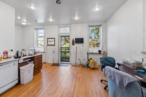 Tiny photo for 2050 W Monroe Street, Chicago, IL 60612 (MLS # 12750206)