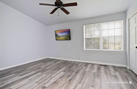 Tiny photo for 1986 Muirfield Circle, Elgin, IL 60123 (MLS # 12628312)