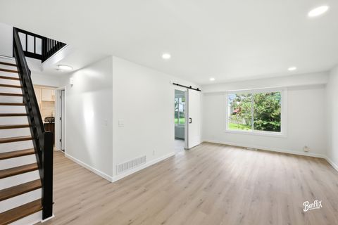 Tiny photo for 318 Exmoor Drive, Streamwood, IL 60107 (MLS # 12536968)