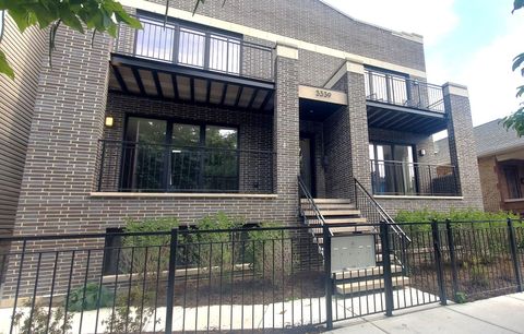 Tiny photo for 3339 N Ridgeway Avenue #1S, Chicago, IL 60618 (MLS # 12542846)