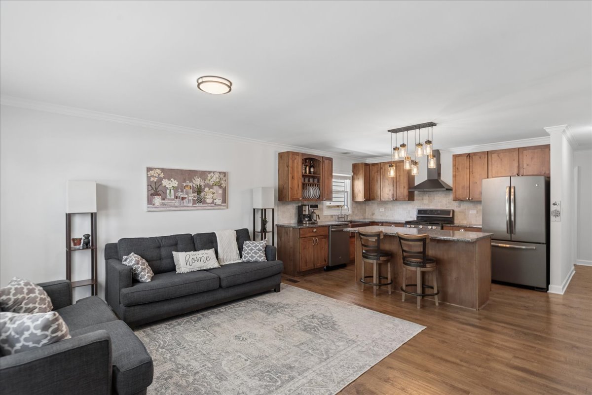 313 Maple Lane