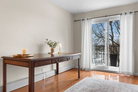 Tiny photo for 1001 N Mill Street #302, Naperville, IL 60563 (MLS # 12573087)