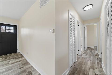 Tiny photo for 1401 Seminole Drive, Ottawa, IL 61350 (MLS # 12573840)