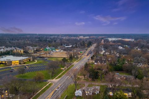 Tiny photo for 28W075 Aurora Avenue, Naperville, IL 60540 (MLS # 12582869)