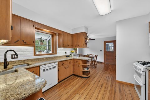 Tiny photo for 28W075 Aurora Avenue, Naperville, IL 60540 (MLS # 12582869)