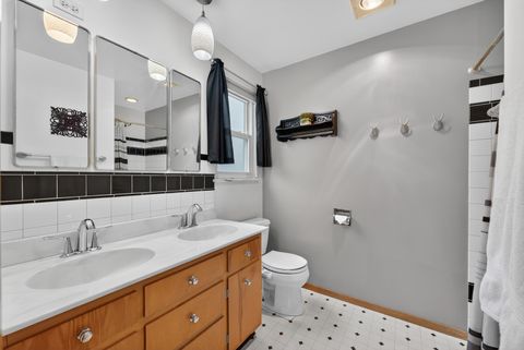 Tiny photo for 28W075 Aurora Avenue, Naperville, IL 60540 (MLS # 12582869)